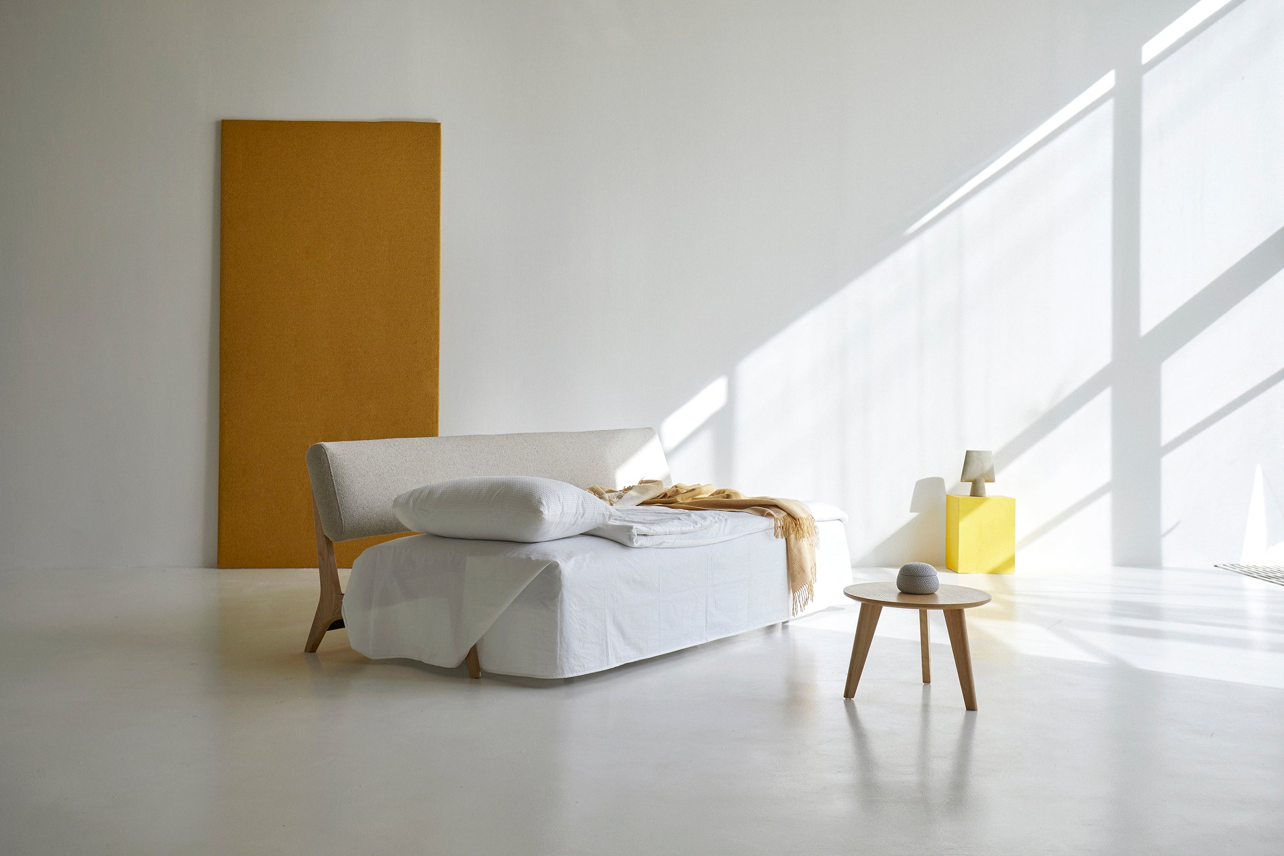 Nolis Daybed