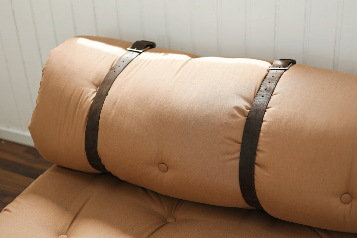 BUCKLE-UP SOFA