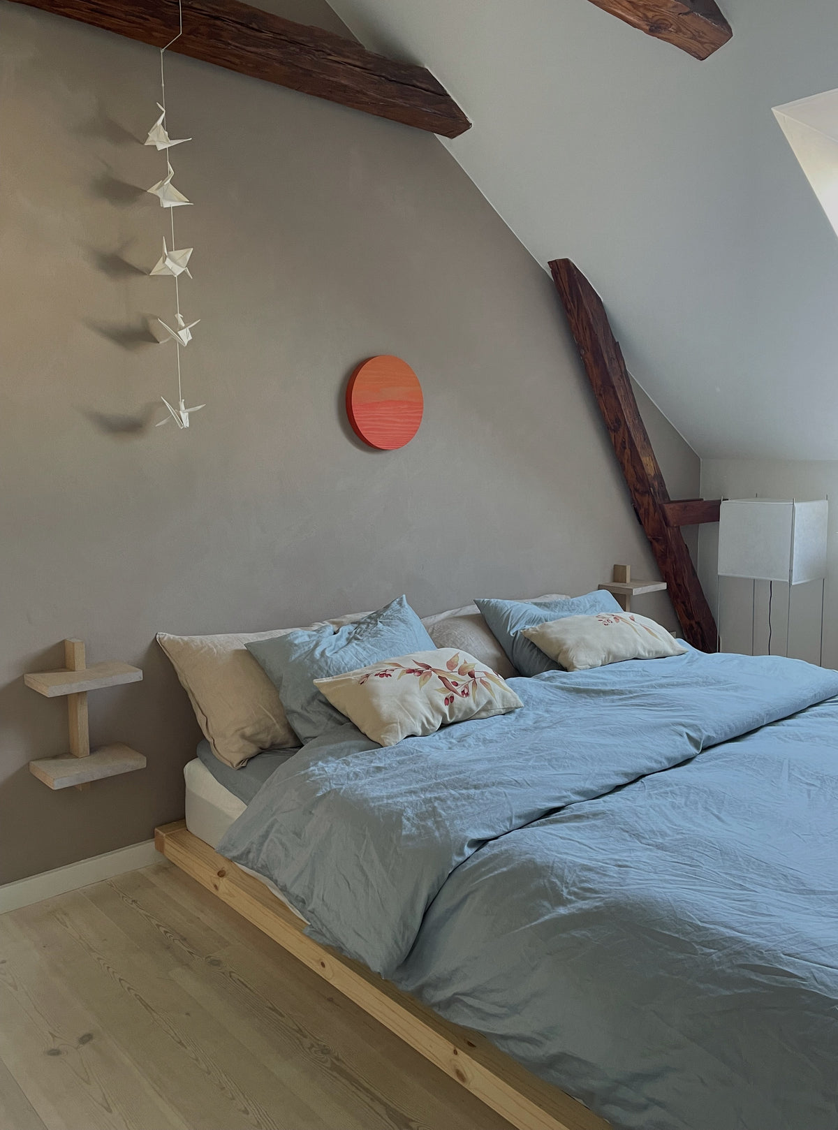 DOCK BED