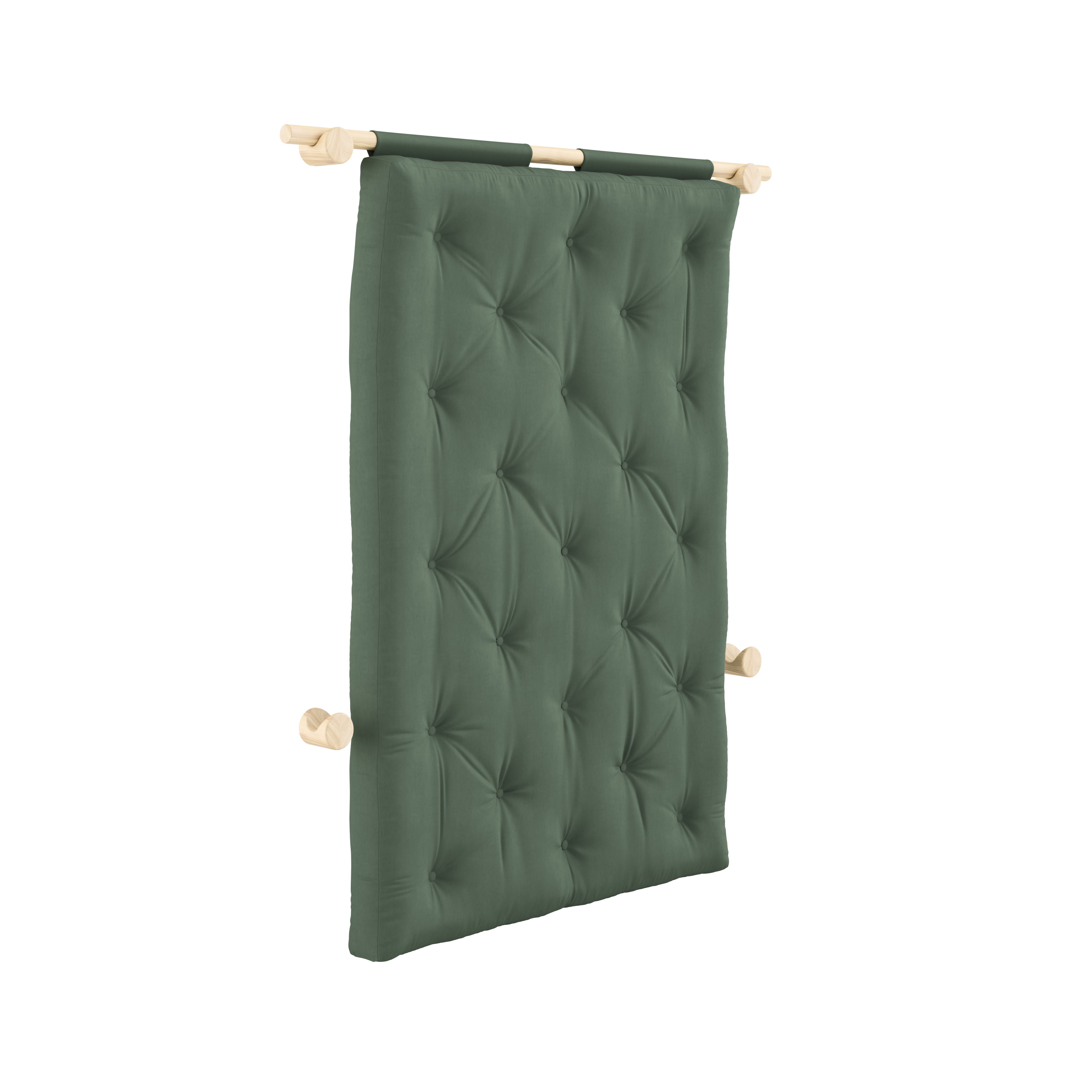 HOOKED SLEEPER CHAIR