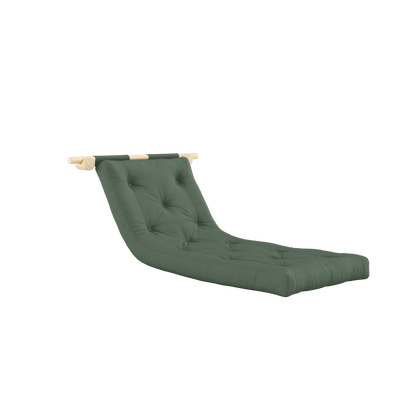 HOOKED SLEEPER CHAIR