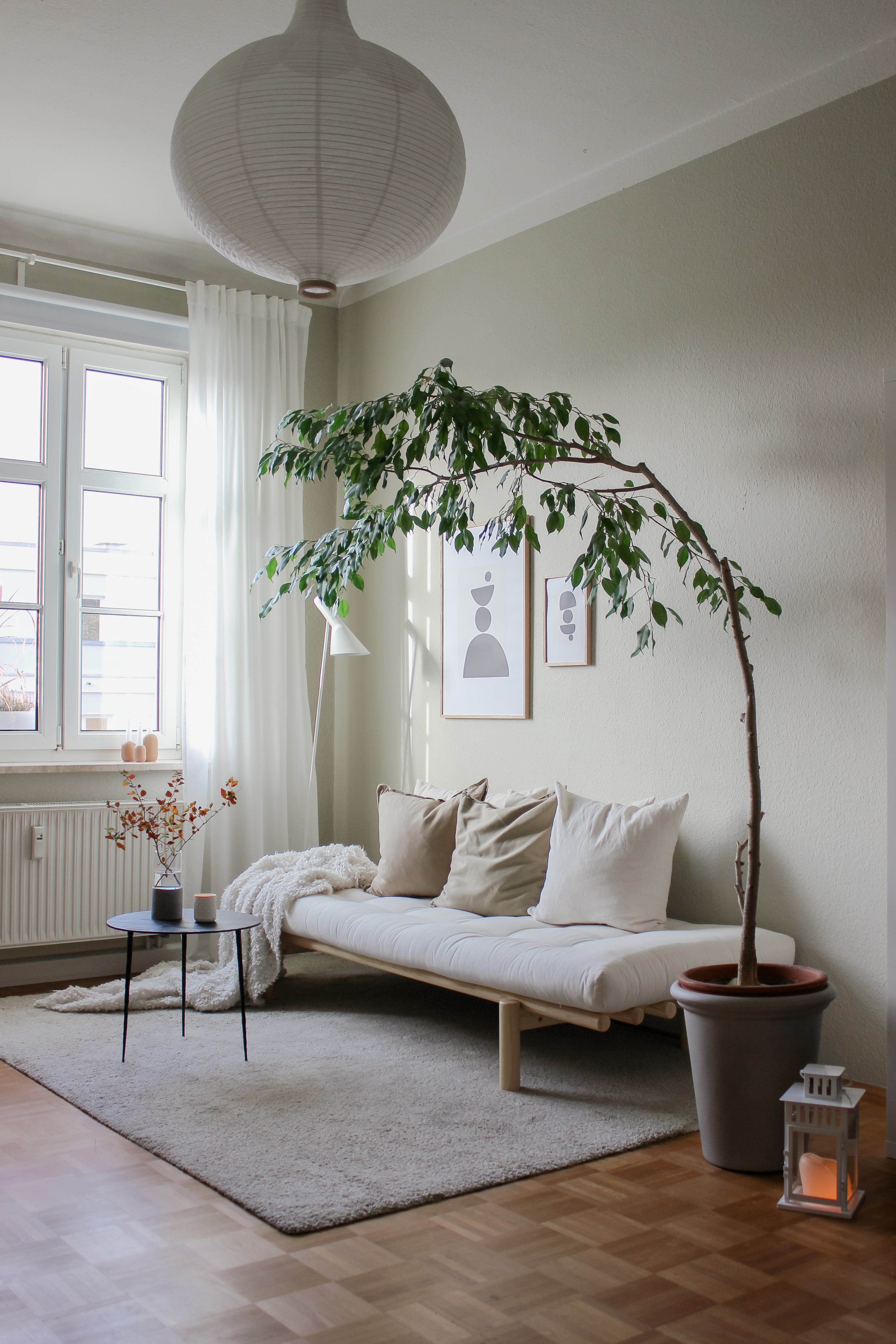 PACE DAYBED