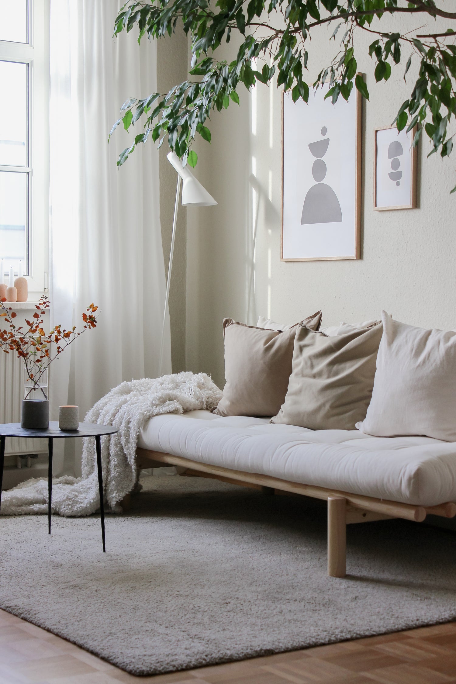 PACE DAYBED