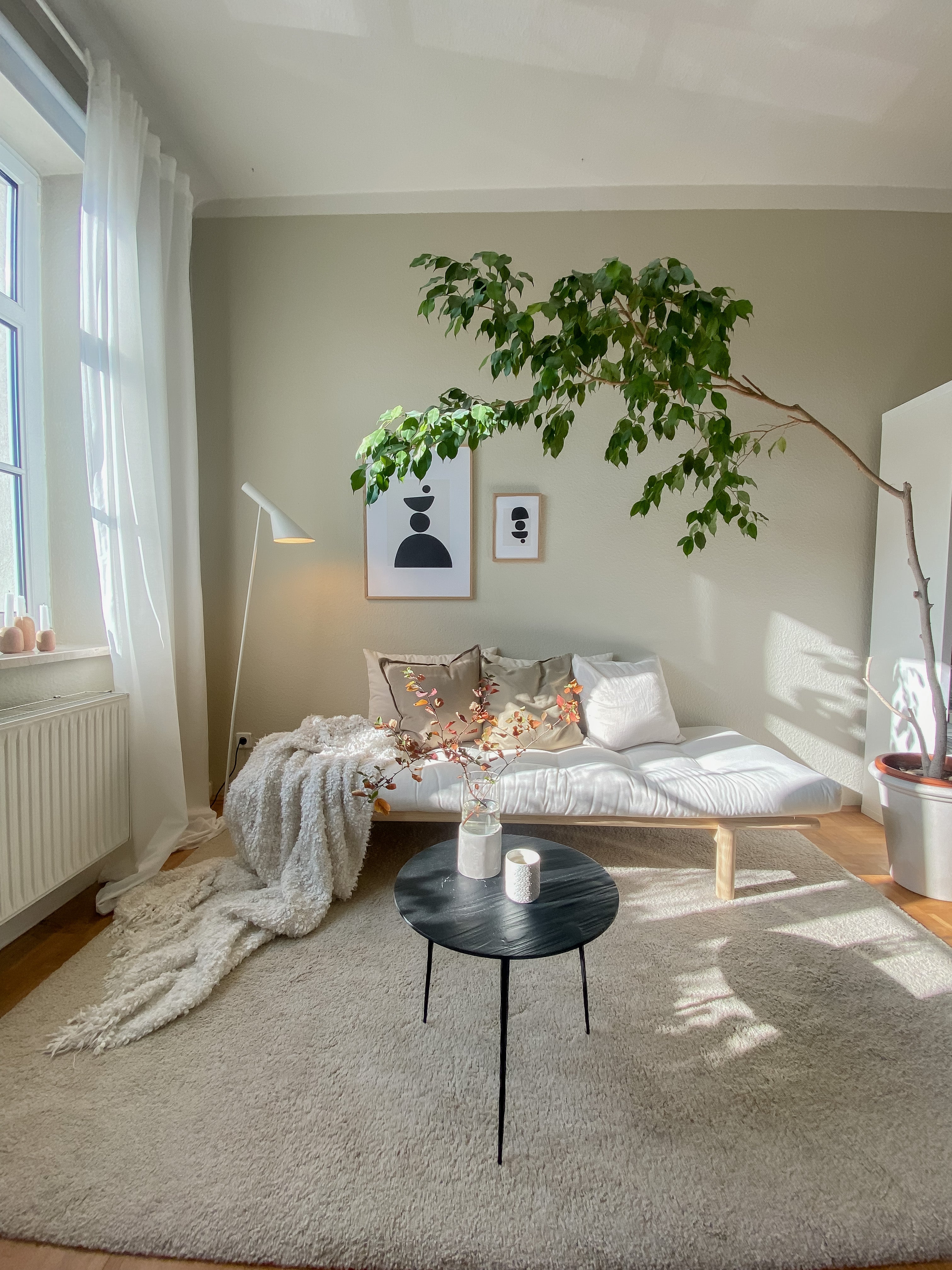 PACE DAYBED