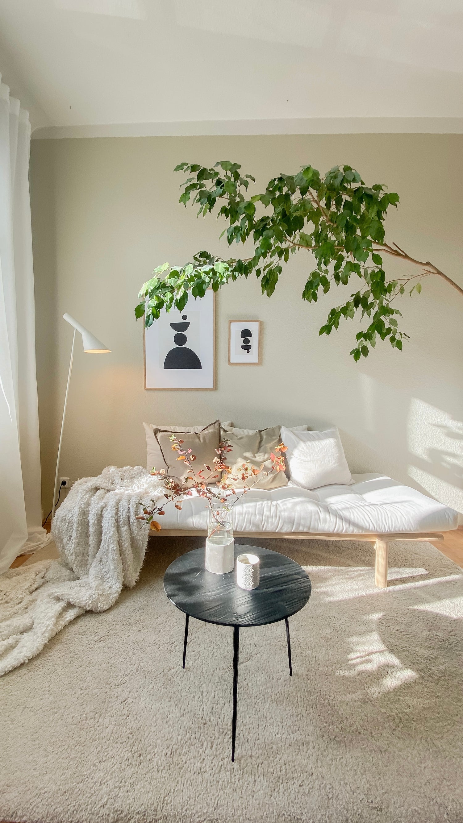 PACE DAYBED