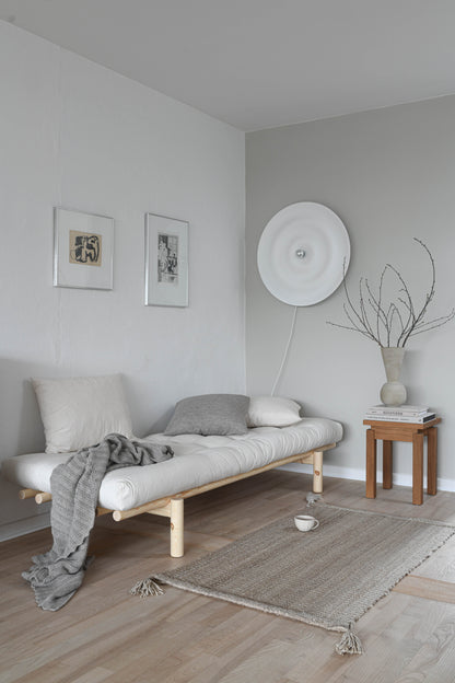 PACE DAYBED