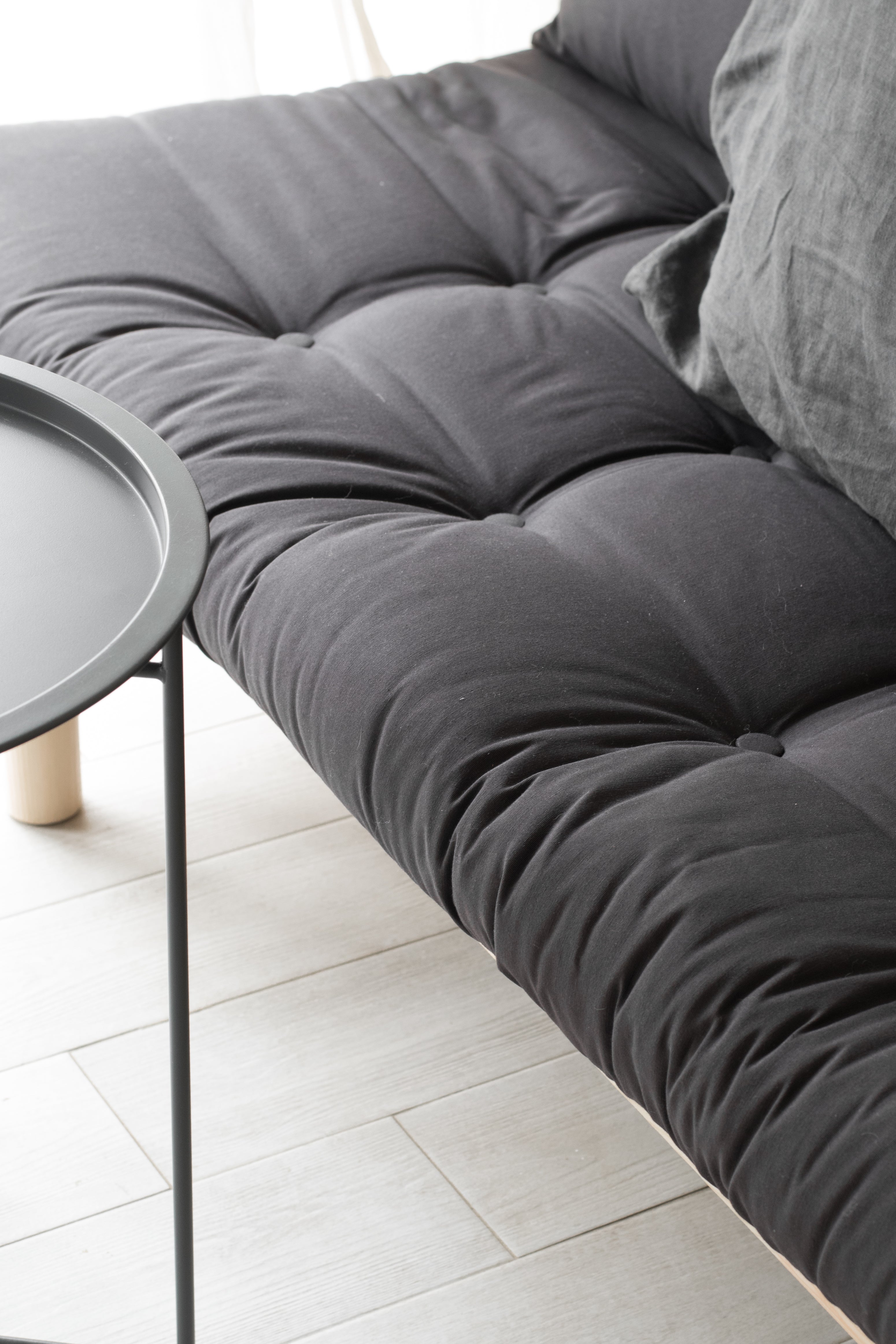 PACE DAYBED