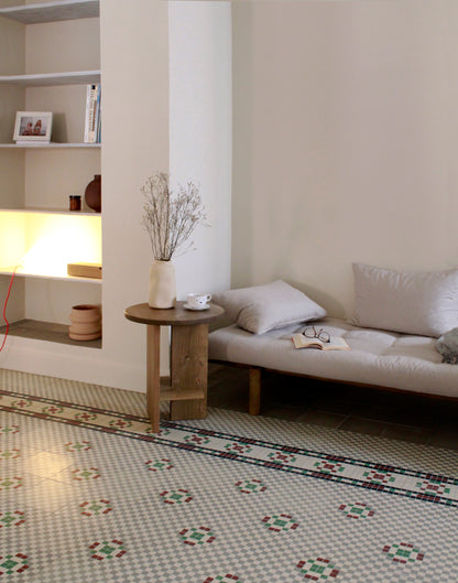 PACE DAYBED
