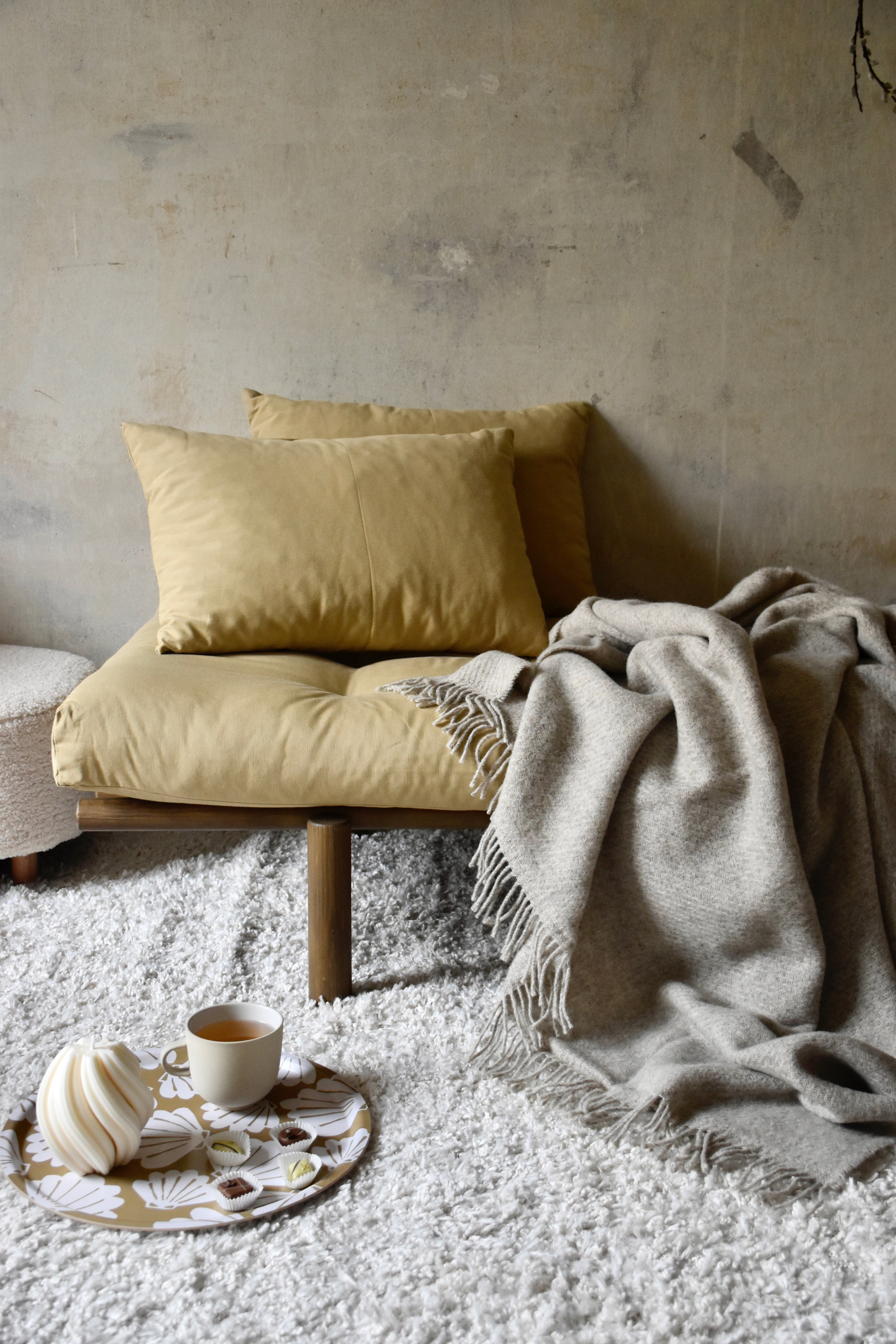 PACE DAYBED